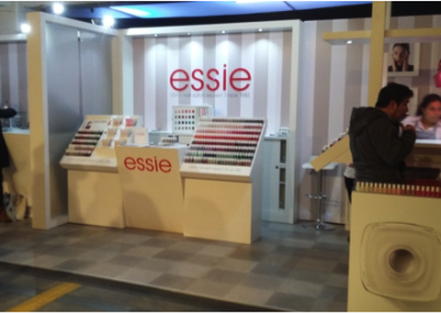 Stand Essie